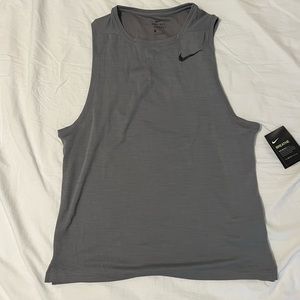 Nike Dri-fit tank